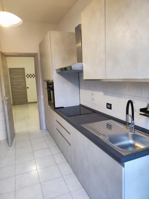 Apartament Casa Zeus Monza Zewnętrze zdjęcie